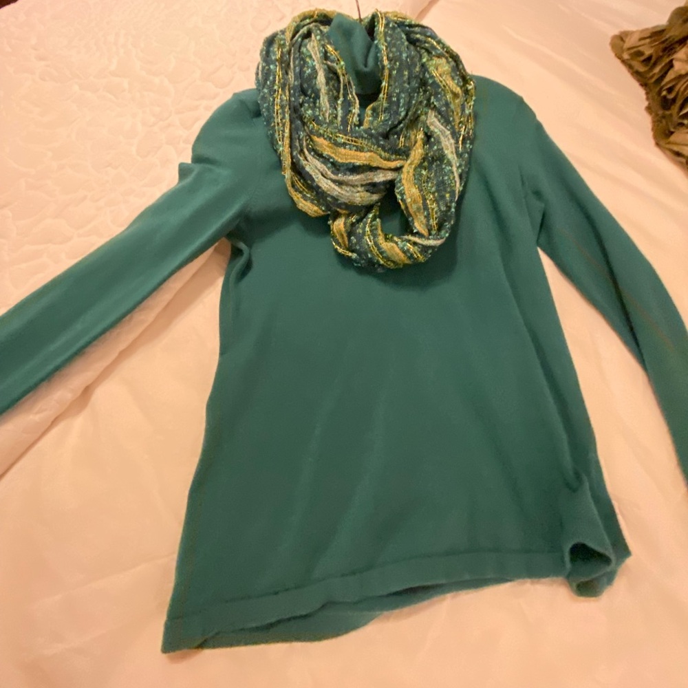 Great Talbots Turtleneck!  Beautiful Teal! XS